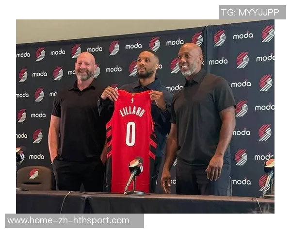 比卢普斯回忆利拉德71分神迹时刻当时我正全神贯注看球 比卢普斯回忆利拉德71分神迹时刻当时我正全神贯注看球